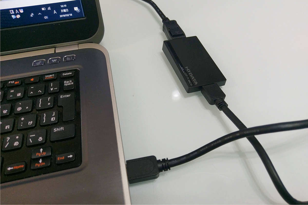 PCと「USB-4K/DP」を接続