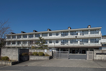 橋本市立柱本小学校
																			   