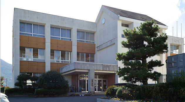 紀の川市立粉河小学校