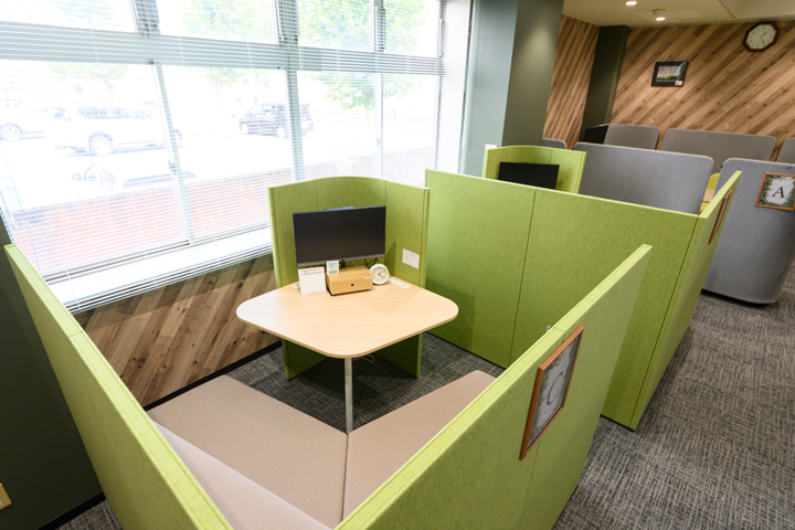 面談・研修スペース