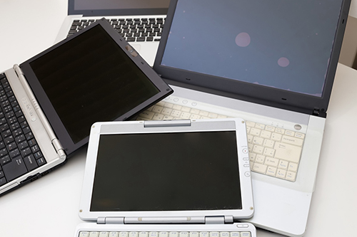 パソコン寿命が迫る前に！データ移行と買い替えの判断基準