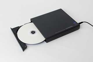 CDレコ Wi-FiにDVD-Rを挿入