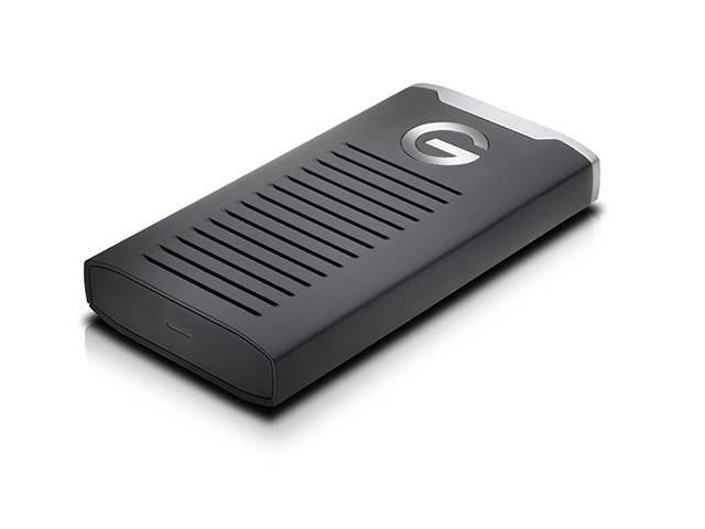 G-Drive Mobile SSD R-Series　斜め