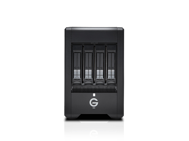 G-Speed Shuttle Thunderbolt 3 SSD　カートリッジ設置／正面2