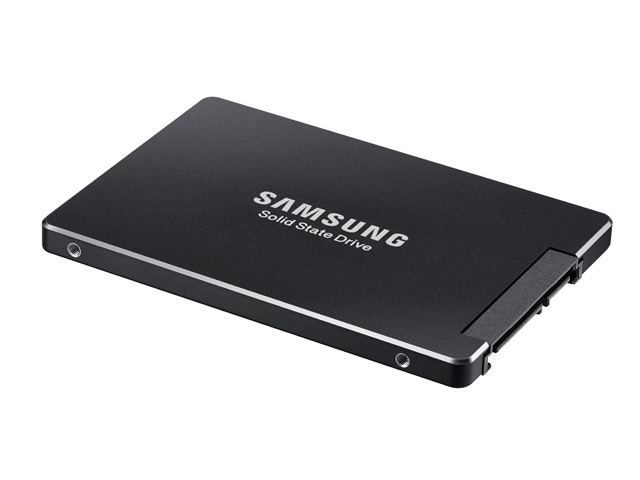 SSD 845DC PROシリーズ　斜め