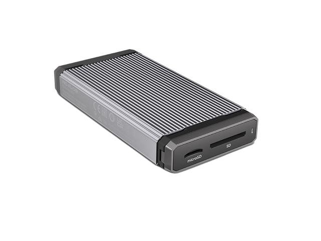 PRO-READER SD & microSD（ECモデル） 斜め