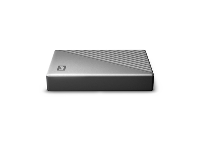 My Passport Ultra（2019年発売モデル）　横置き（シルバー／4TB）