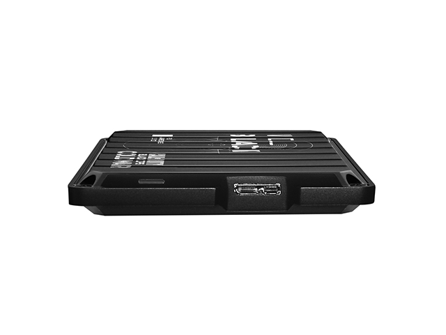 WD_Black P10 Call of Duty Edition　端子部