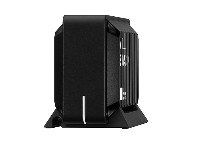 WD_Black D30 Game Drive SSD　斜め