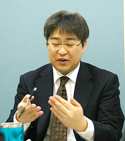 村上修二氏