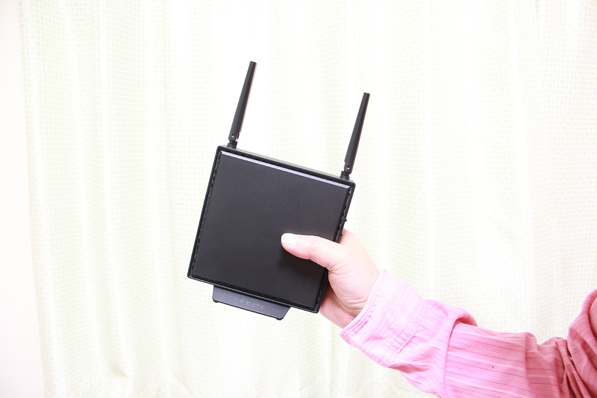 可動式アンテナでWi-Fi電波を好きな方向に調整できるWi-Fi 6ルーター ...