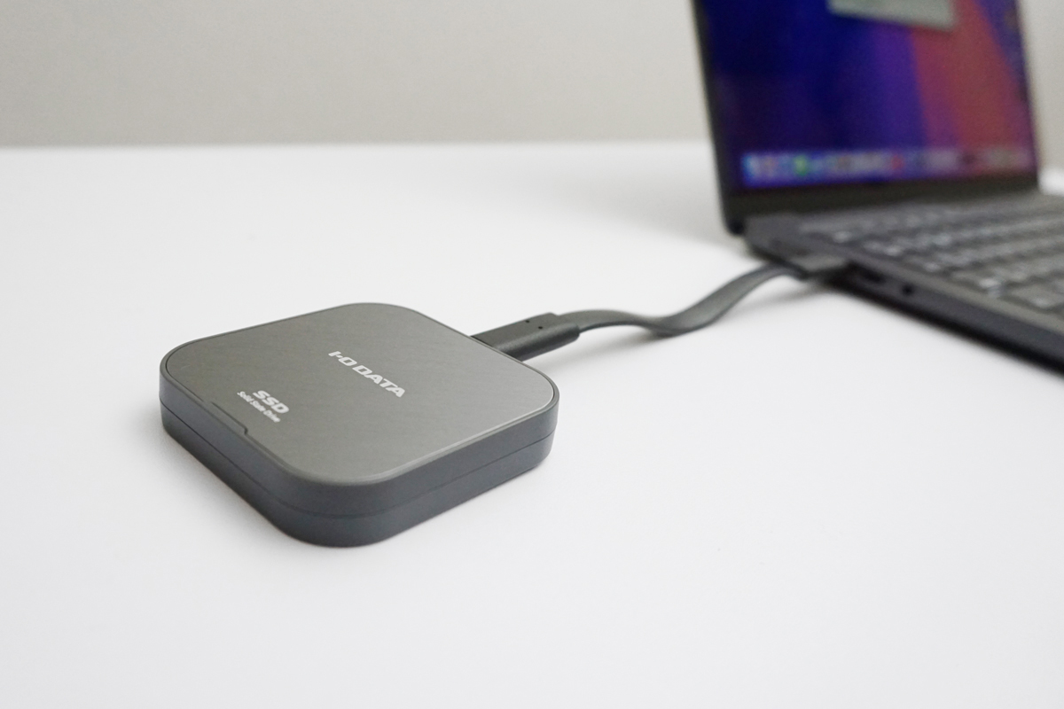 USB4®（USB 40Gbps）対応のポータブルSSD「R-SSPT-UFシリーズ」