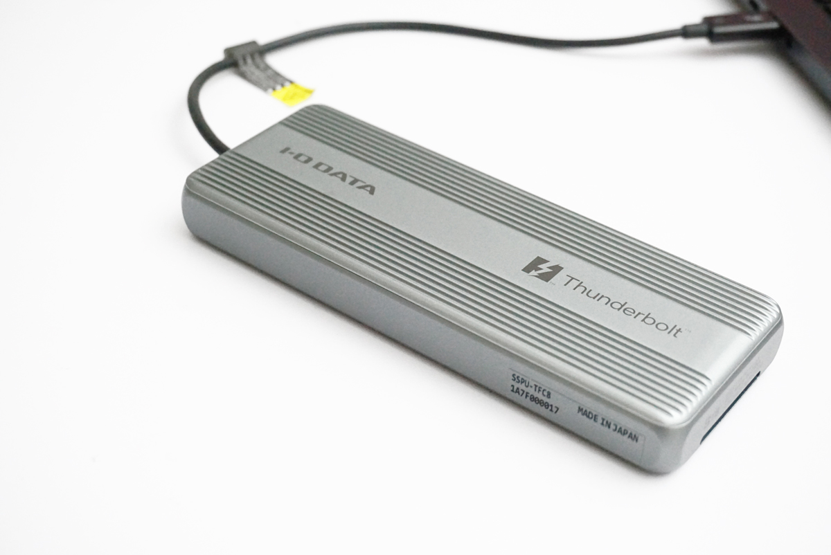 Thunderbolt™ 5認証取得のポータブルSSD「SSPU-TFCシリーズ」