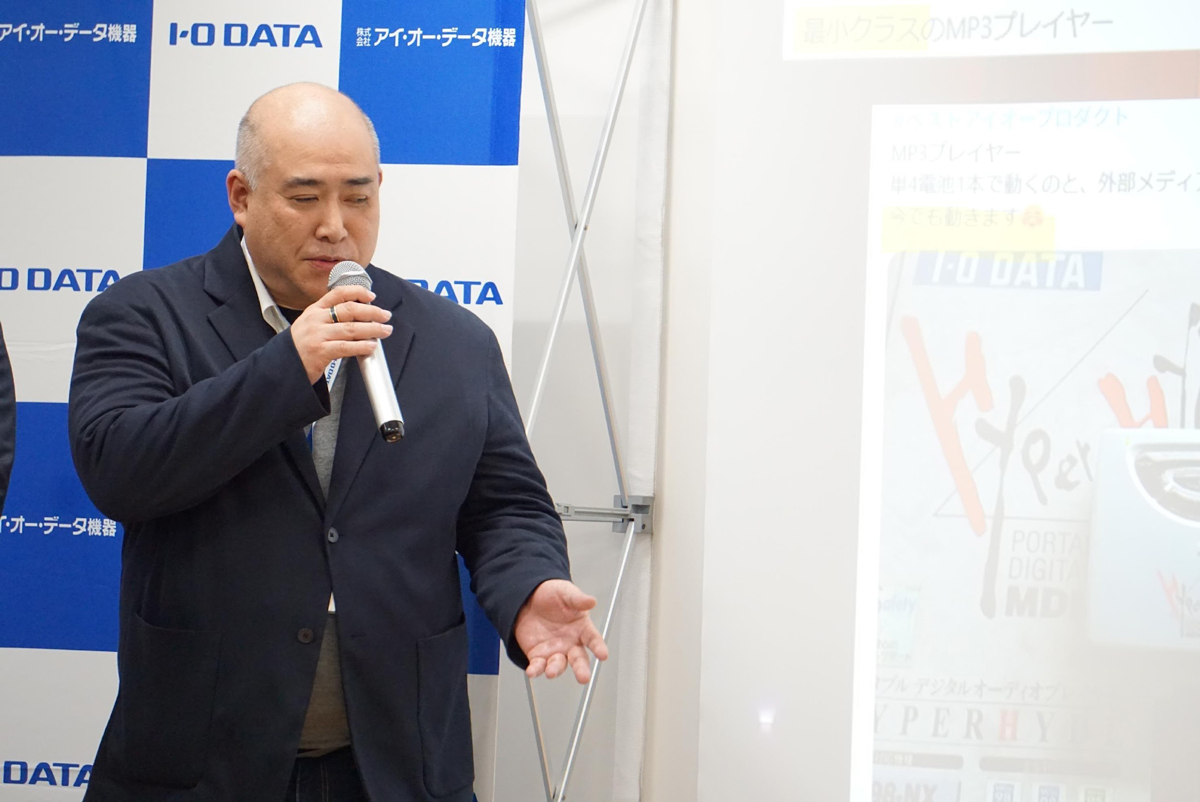 執行役員 ディスプレイ事業責任者 兼 第1事業部　部長　寺前浩一