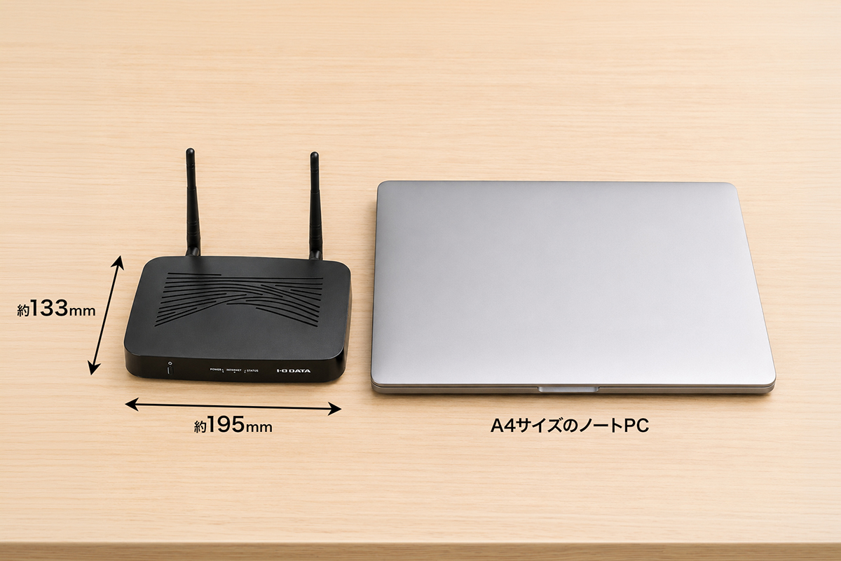 DS-ASTBX5とA4サイズのノートPCのサイズ比較