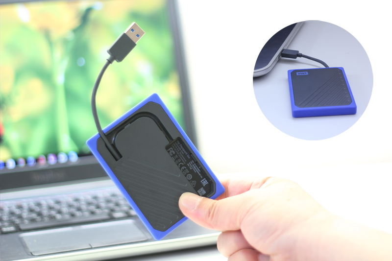 USBケーブル一体型のポータブルSSD「My Passport Go」