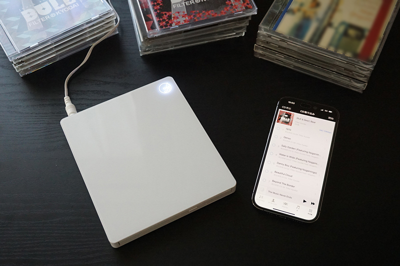 音楽CDをiPhoneへかんたん取り込み。パソコンいらずの「CDレコ」